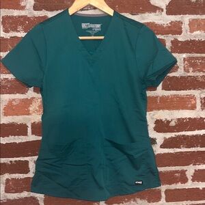Grey’s Anatomy Barco Uniforms Women's Kelly green scrub Top